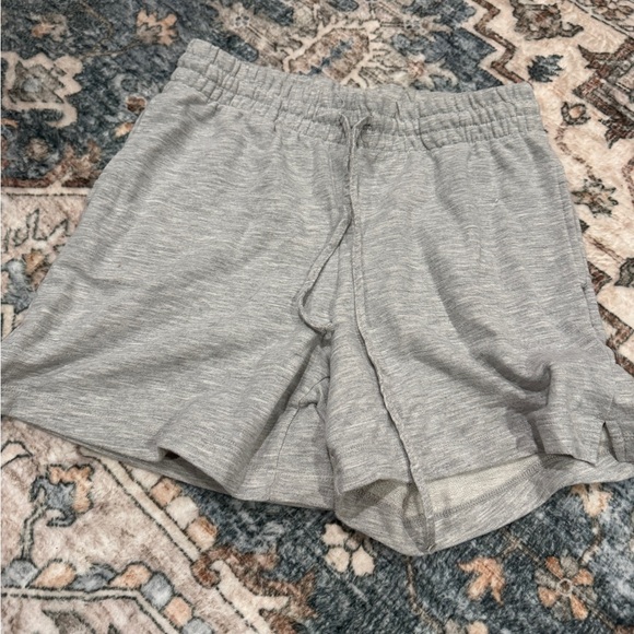 Danskin Pants - Danskin Heather Gray Casual Shorts